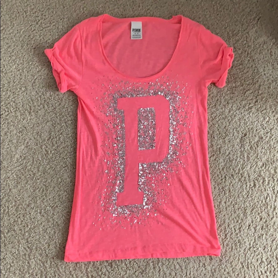 “P” Tee